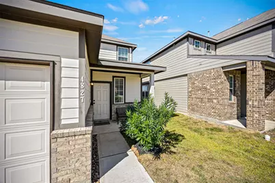 4827 Purple Wisteria Lane, Spring, TX 77373 - Photo 4