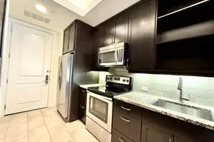 2303 Mid Ln Ln, Houston, TX 77027 - Photo 10