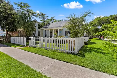 3327 Ursuline Street, Galveston, TX 77550 - Photo 4