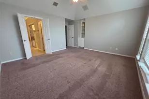 5226 Cottonwood Creek Ln, League City, TX 77573 - Photo 10