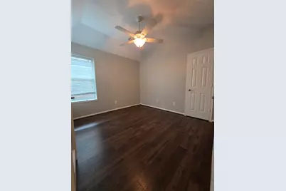 5226 Cottonwood Creek Lane, League City, TX 77573 - Photo 8