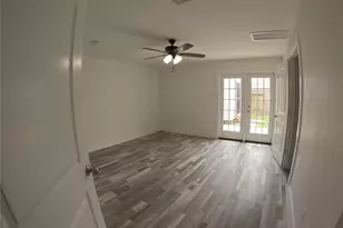 8419 Hannah Rd, Cove, TX 77523 - Photo 12