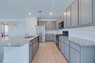 2547 White Bluff Lane, Houston, TX 77038 - Photo 8