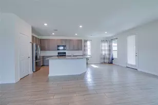 2547 White Bluff Ln, Houston, TX 77038 - Photo 6