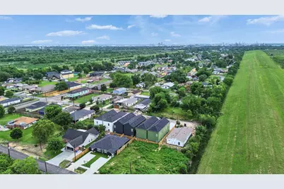9707 Cargill Street #A-B, Houston, TX 77029 - Photo 6