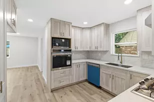 15215 Parkville Dr, Houston, TX 77068 - Photo 8