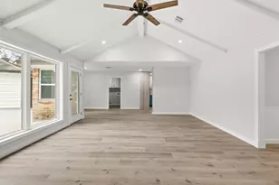 15215 Parkville Dr, Houston, TX 77068 - Photo 32