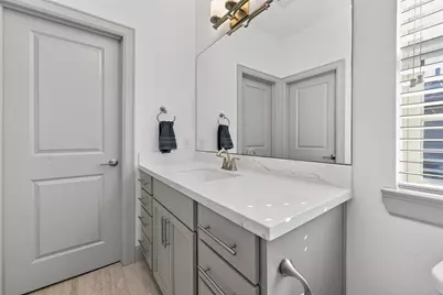 1621 Rosewood Street, Houston, TX 77004 - Photo 22