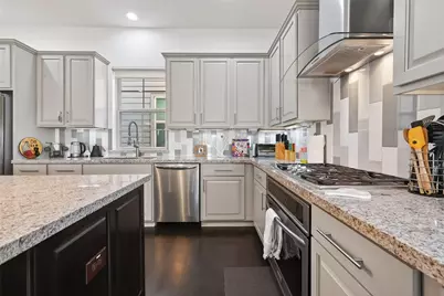 1621 Rosewood Street, Houston, TX 77004 - Photo 14