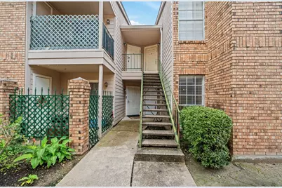 3770 Lovers Wood Lane #807, Houston, TX 77014 - Photo 6