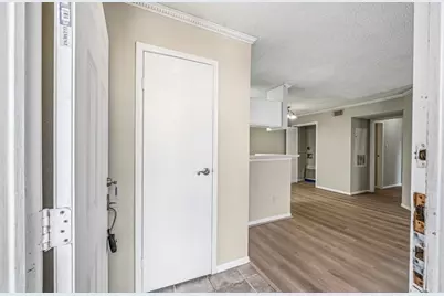 3770 Lovers Wood Lane #807, Houston, TX 77014 - Photo 8