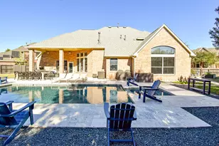 7606 Hampden Ct, Sugar Land, TX 77479 - Photo 32