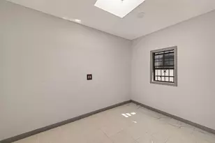11331 Oakcenter Dr, Houston, TX 77072 - Photo 14