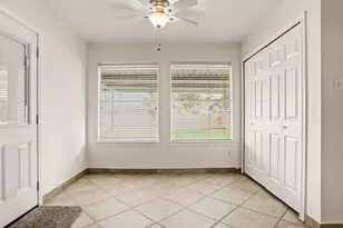 718 Fairfield Ave, La Porte, TX 77571 - Photo 12