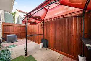 1818 Wheeler St, Houston, TX 77004 - Photo 26