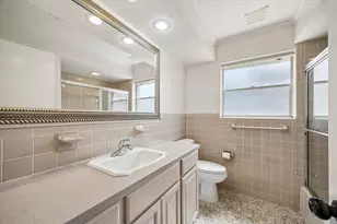 8015 Burning Hills Dr, Houston, TX 77071 - Photo 28