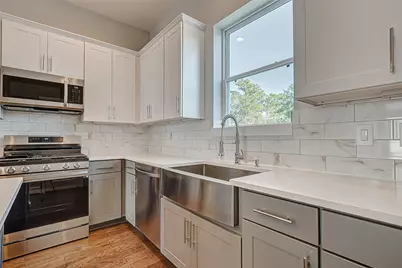 622 Janisch Road #D, Houston, TX 77018 - Photo 16