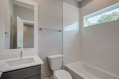 622 Janisch Road #D, Houston, TX 77018 - Photo 38