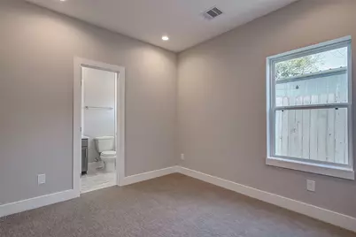 622 Janisch Road #D, Houston, TX 77018 - Photo 32
