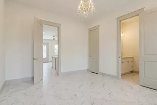 721 Doverside St, Houston, TX 77022 - Photo 10