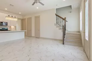721 Doverside St, Houston, TX 77022 - Photo 8