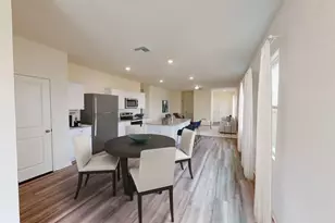 31402 Gayle Prairie Oaks St, Waller, TX 77484 - Photo 4