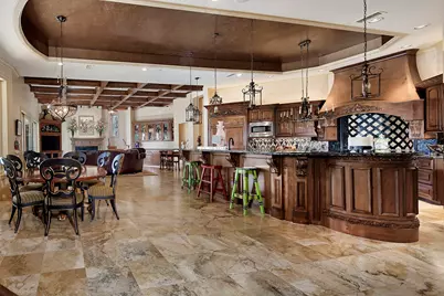 19 Hepplewhite Way, The Woodlands, TX 77382 - Photo 10