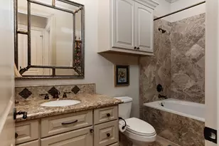 19 Hepplewhite Way, The Woodlands, TX 77382 - Photo 38