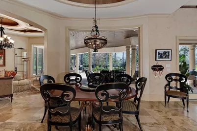 19 Hepplewhite Way, The Woodlands, TX 77382 - Photo 16