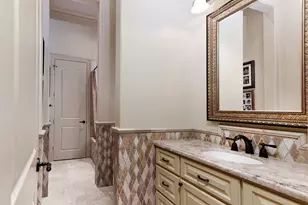 19 Hepplewhite Way, The Woodlands, TX 77382 - Photo 4