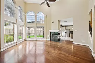 14218 Scarborough Fair St, Houston, TX 77077 - Photo 4