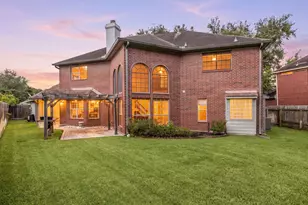 14218 Scarborough Fair St, Houston, TX 77077 - Photo 28