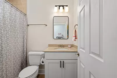 1244 Hobbs Reach Lane, Houston, TX 77008 - Photo 30