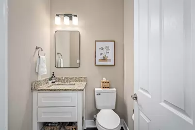 1244 Hobbs Reach Lane, Houston, TX 77008 - Photo 22