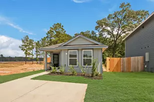 12098 William Trails Cir, Willis, TX 77378 - Photo 2