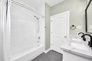 1431 Martin St, Houston, TX 77018 - Photo 20