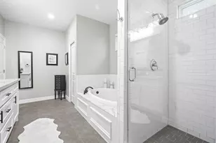 1431 Martin St, Houston, TX 77018 - Photo 16