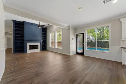 23 Shearwater Place, The Woodlands, TX 77381 - Photo 12