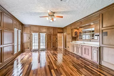 1410 Osborne Drive, Friendswood, TX 77546 - Photo 14