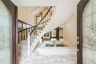 [Address not provided], Friendswood, TX 77546 - Photo 2