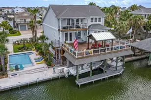 241 Tamana Dr, Tiki Island, TX 77554 - Photo 2