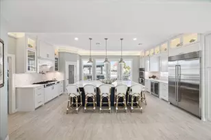 241 Tamana Dr, Tiki Island, TX 77554 - Photo 8