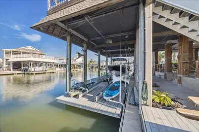 241 Tamana Drive, Galveston, TX 77554 - Photo 36