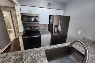 4500 Sherwood Ln, Houston, TX 77092 - Photo 6