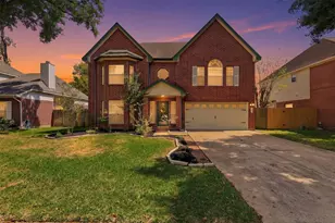 322 Welford Ln, Highlands, TX 77562 - Photo 1