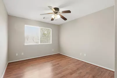 322 Welford Lane, Highlands, TX 77562 - Photo 18