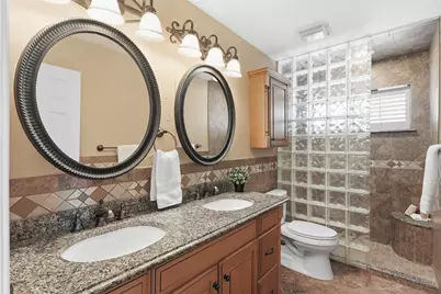 322 Welford Lane, Highlands, TX 77562 - Photo 18