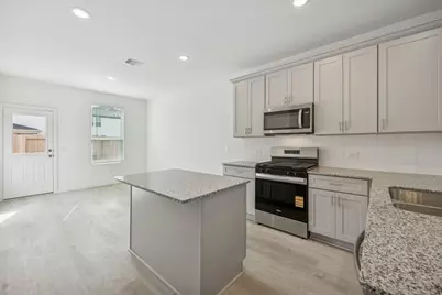 30511 Wolfburn Street, Waller, TX 77484 - Photo 14