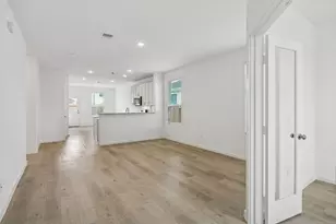 30511 Wolfburn St, Waller, TX 77484 - Photo 6
