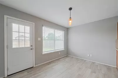 9926 Myrtle Field Lane, Houston, TX 77044 - Photo 6